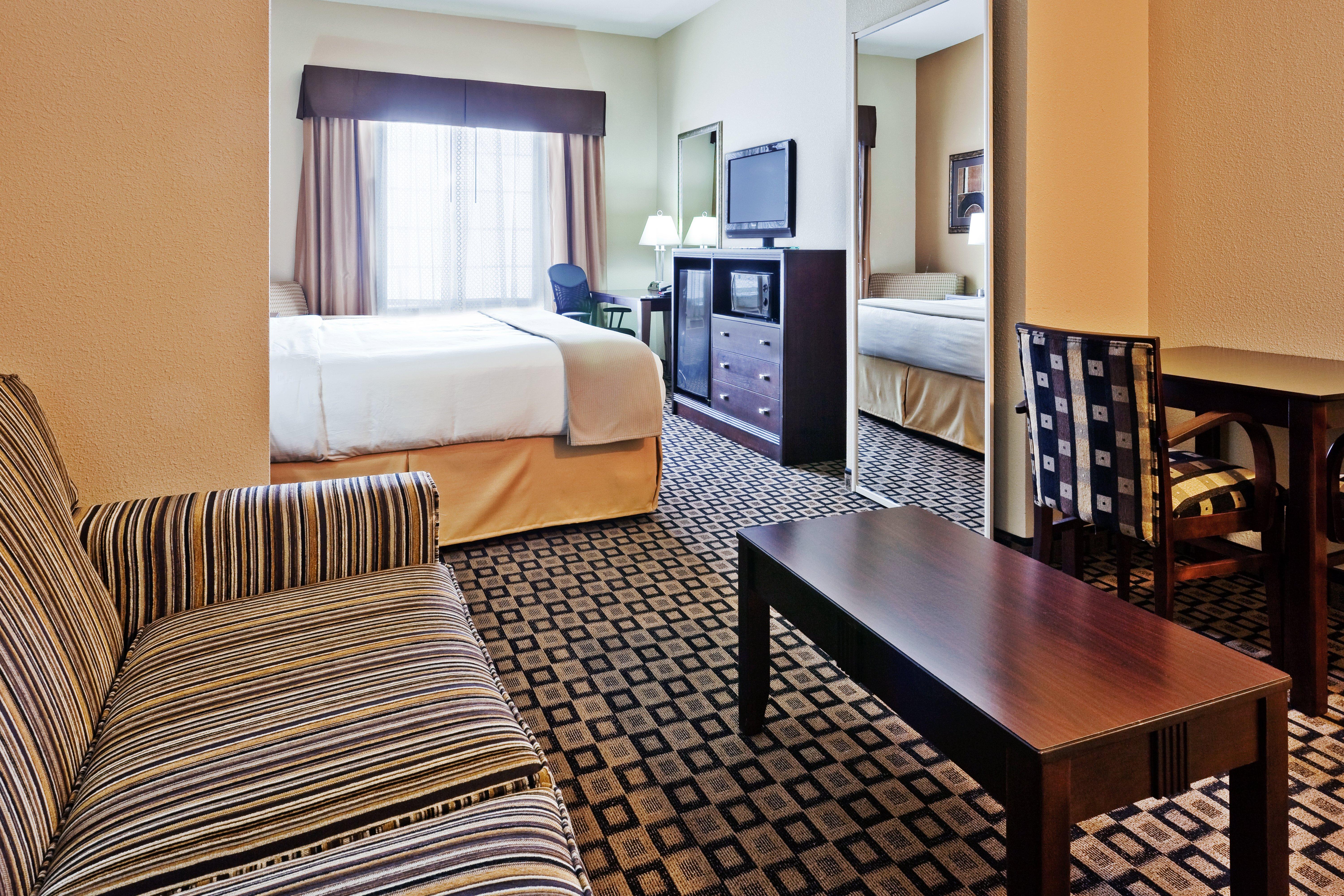Holiday Inn Express & Suites Clovis By Ihg Ngoại thất bức ảnh