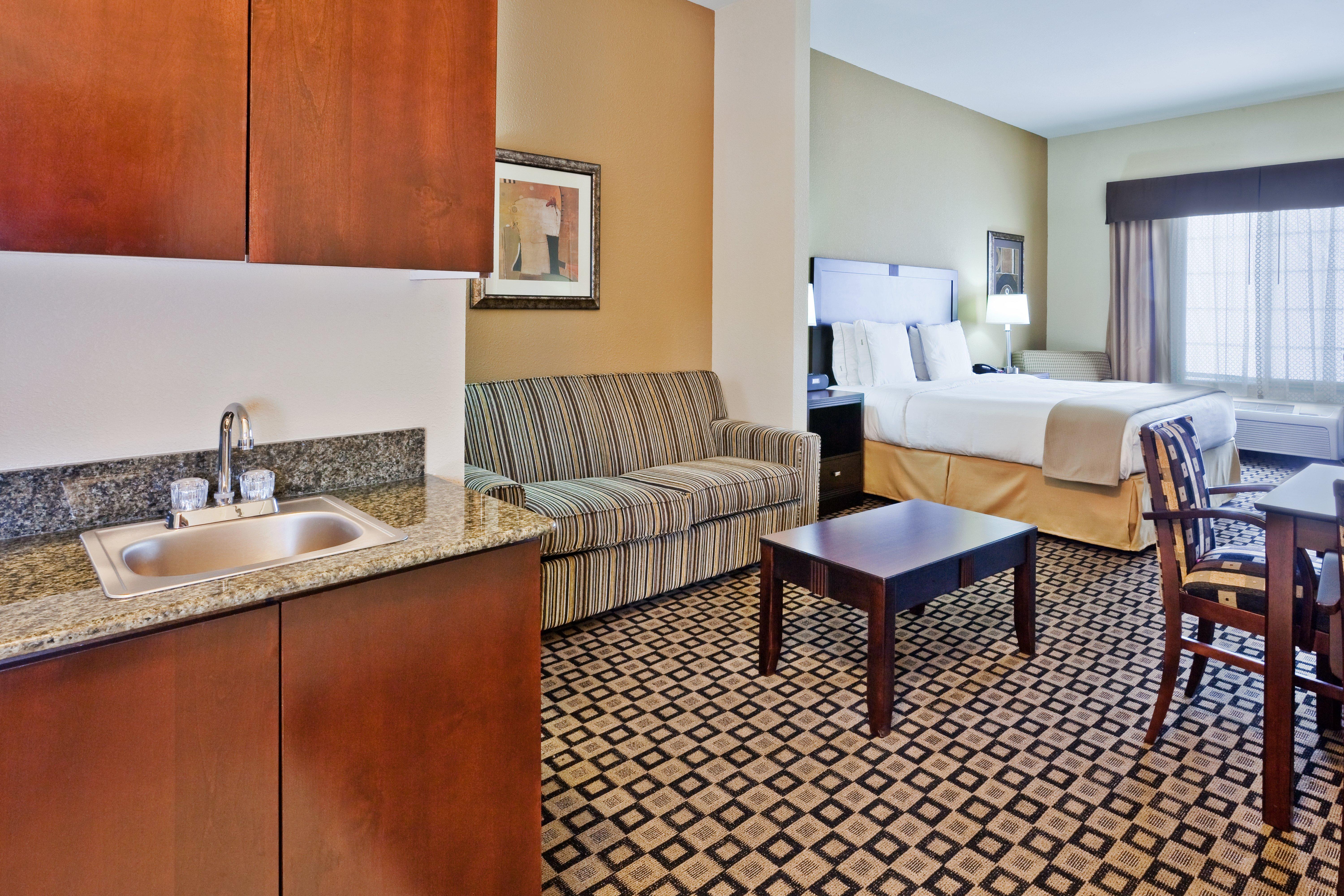 Holiday Inn Express & Suites Clovis By Ihg Ngoại thất bức ảnh