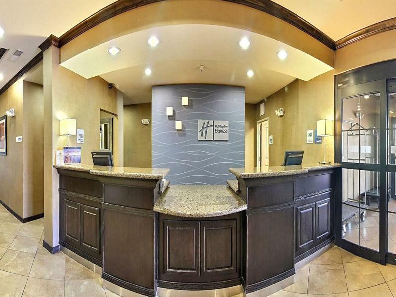Holiday Inn Express & Suites Clovis By Ihg Ngoại thất bức ảnh